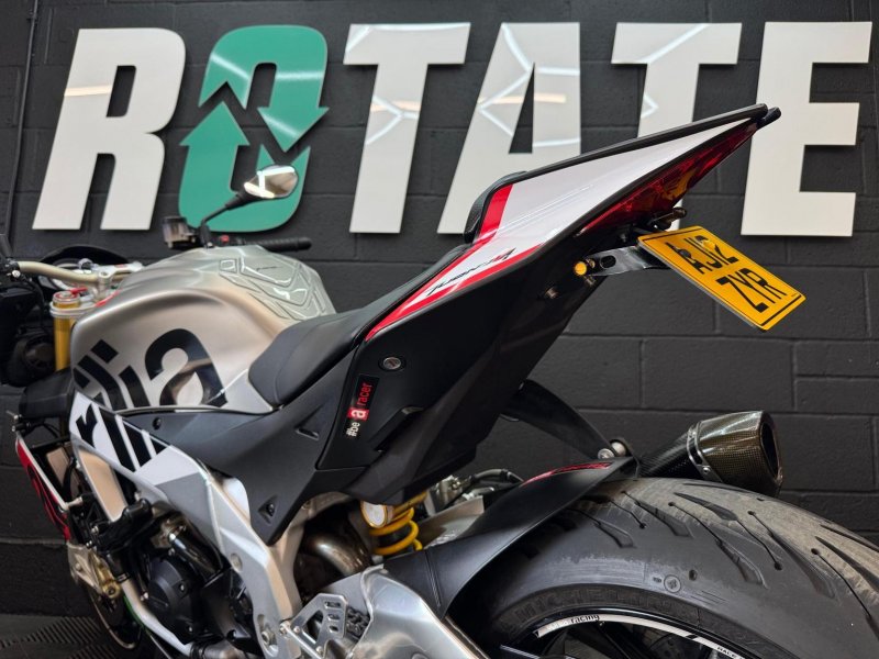 APRILIA Tuono 1000 V4