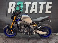 YAMAHA MT-09