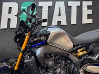 YAMAHA MT-09