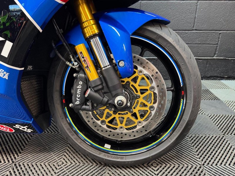 SUZUKI GSXR1000R