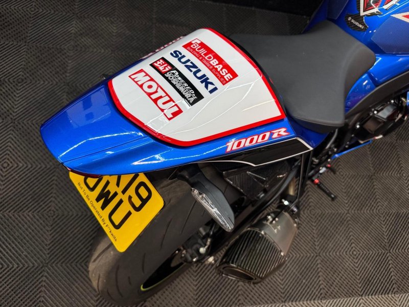 SUZUKI GSXR1000R