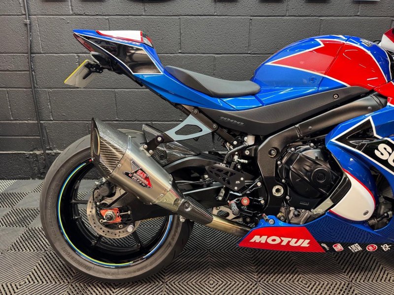 SUZUKI GSXR1000R
