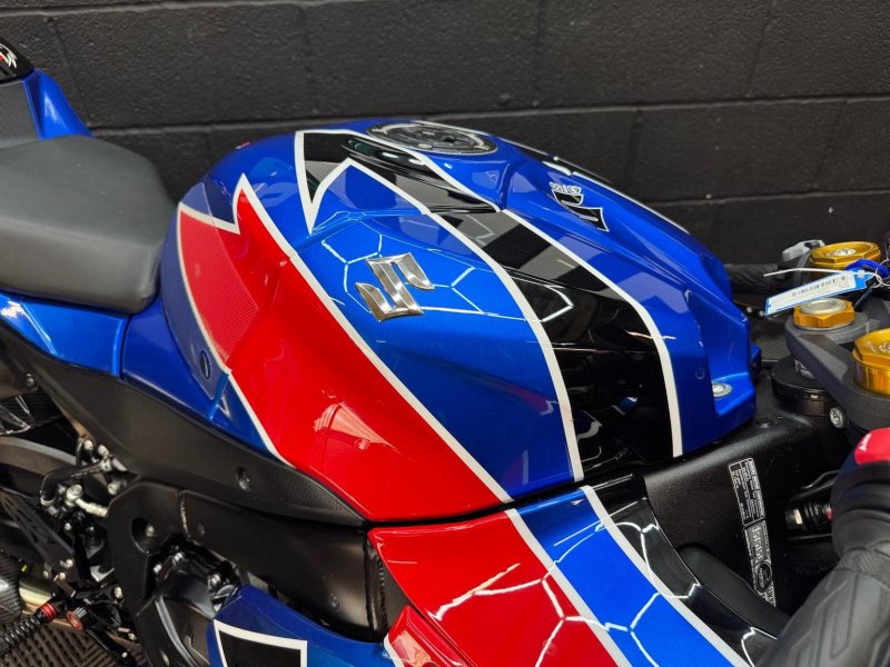 SUZUKI GSXR1000R