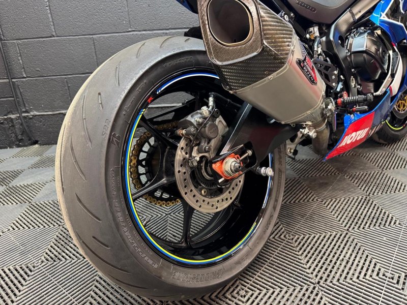 SUZUKI GSXR1000R