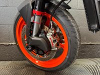 KTM 1290 SUPER DUKE R
