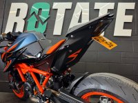 KTM 1290 SUPER DUKE R