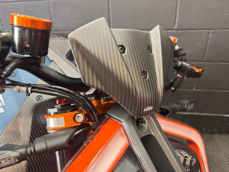 KTM 1290 SUPER DUKE R