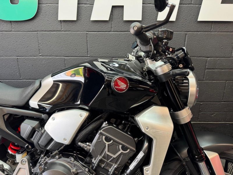 HONDA CB1000R