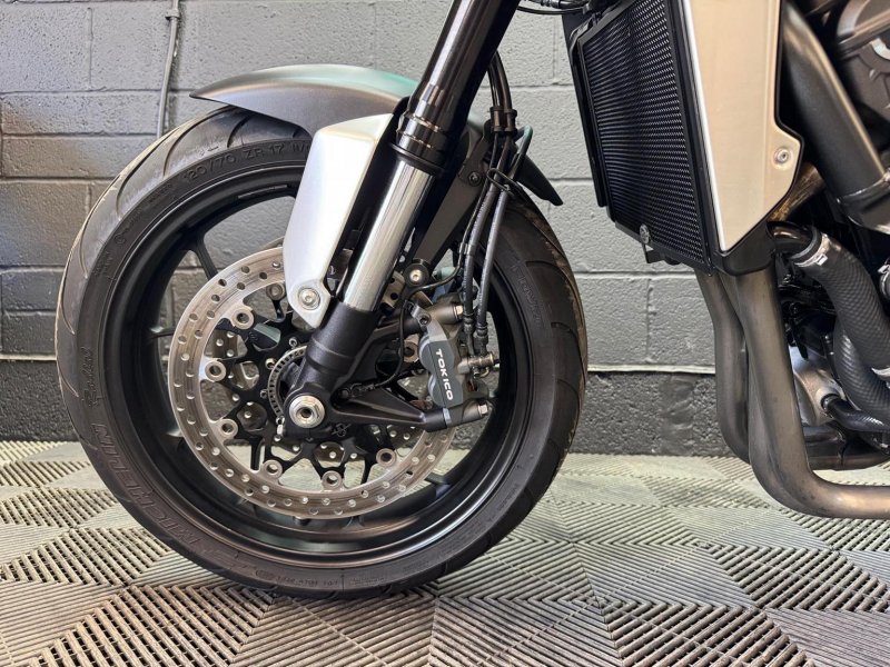 HONDA CB1000R