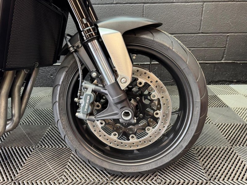 HONDA CB1000R