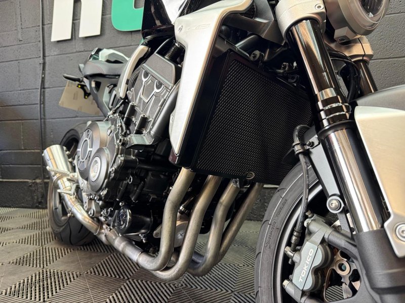 HONDA CB1000R