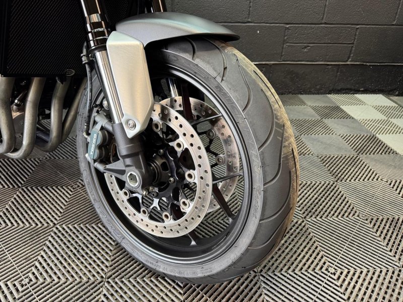 HONDA CB1000R