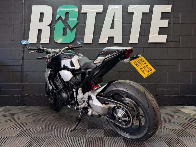 HONDA CB1000R