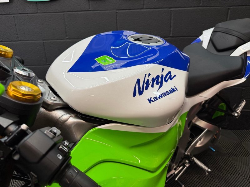 KAWASAKI NINJA