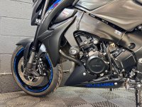 SUZUKI GSX-S1000