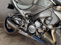SUZUKI GSX-S1000