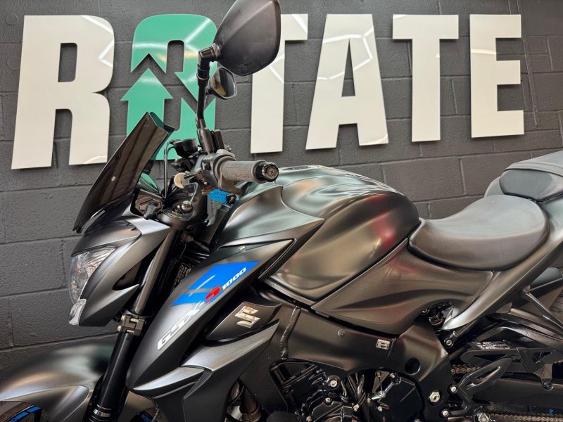 SUZUKI GSX-S1000