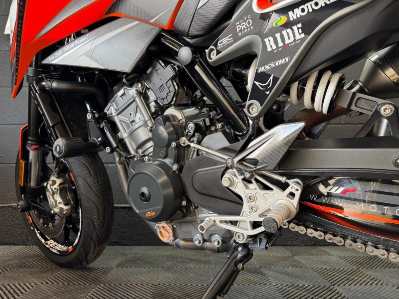 KTM 790 DUKE