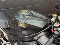 YAMAHA R1