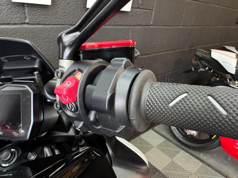 DUCATI DIAVEL