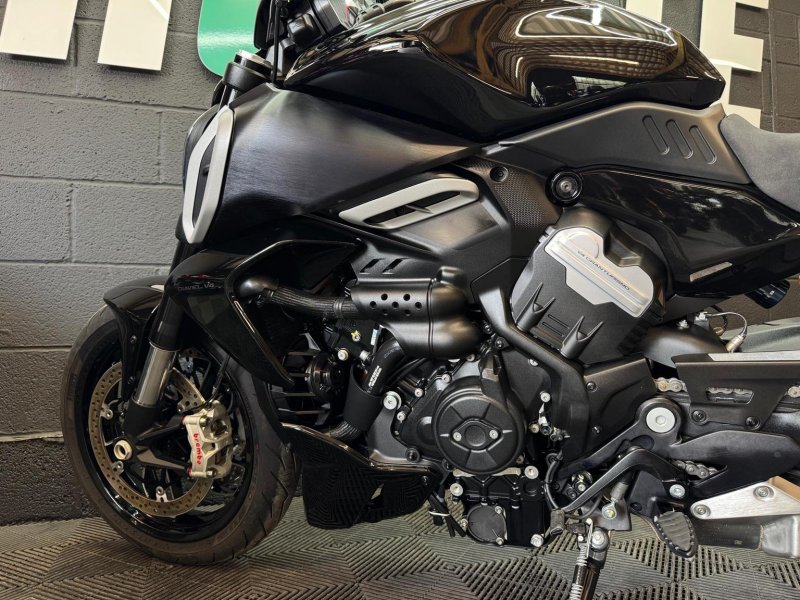 DUCATI DIAVEL
