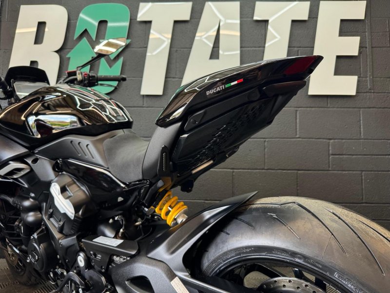 DUCATI DIAVEL