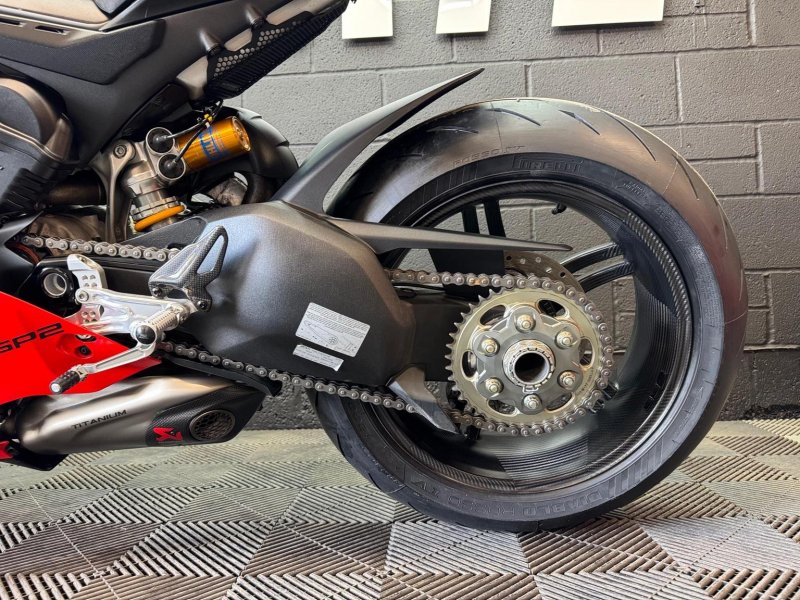 DUCATI Panigale V4