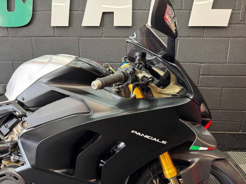 DUCATI Panigale V4