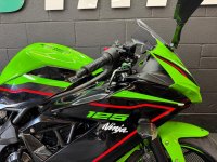 KAWASAKI Ninja 125