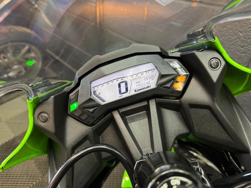 KAWASAKI Ninja 125