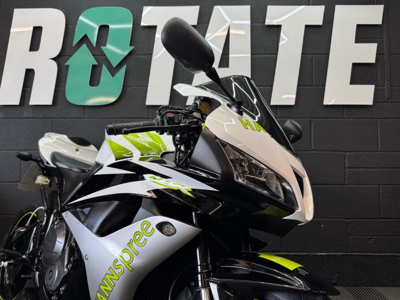 HONDA CBR600RR