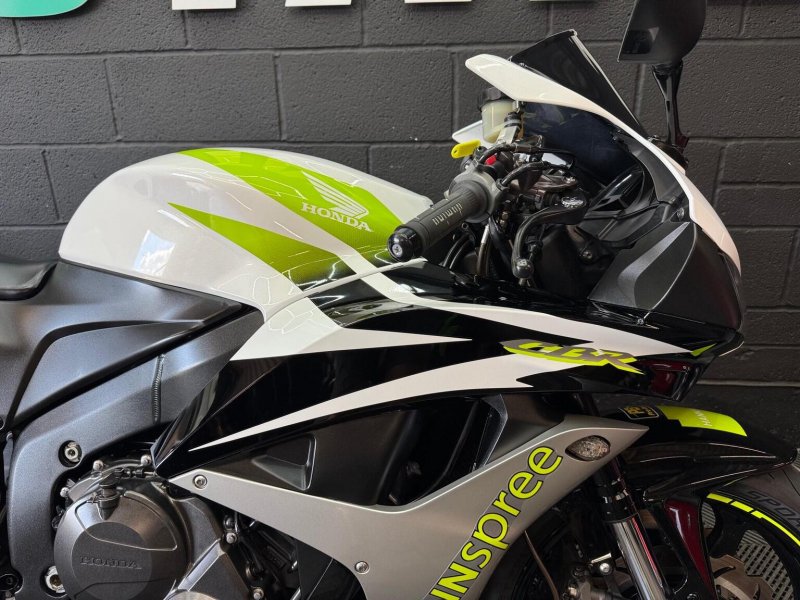 HONDA CBR600RR