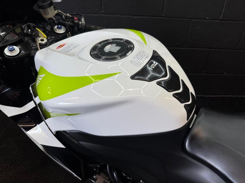 HONDA CBR600RR