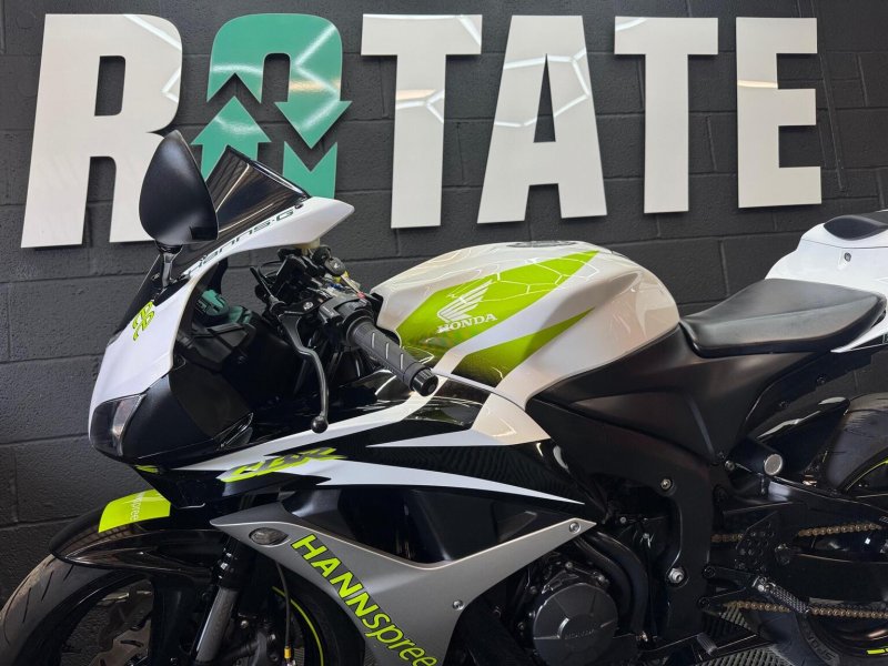 HONDA CBR600RR