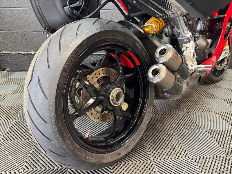 DUCATI Supersport S