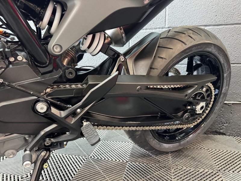 KTM 790 DUKE