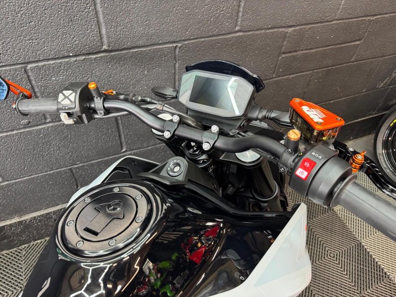 KTM 790 DUKE