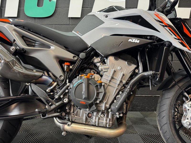 KTM 790 DUKE