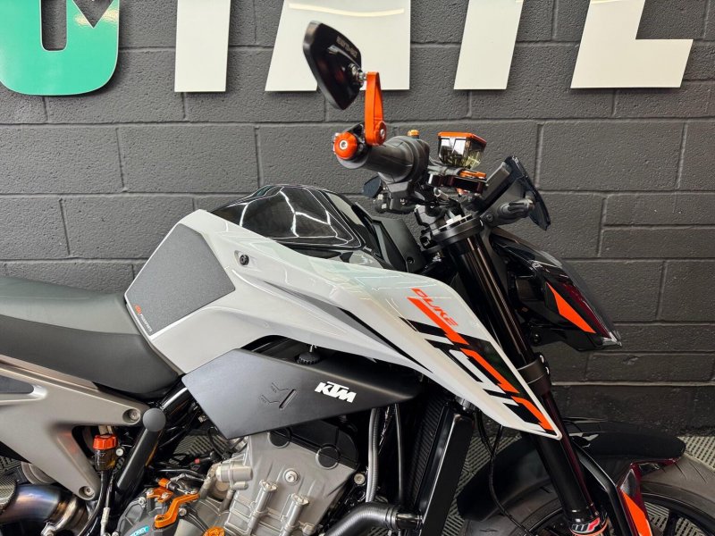 KTM 790 DUKE