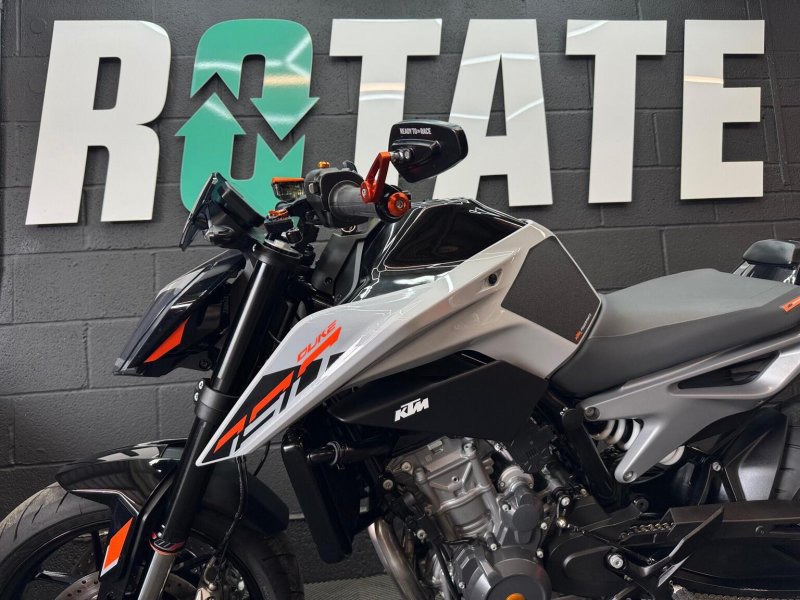 KTM 790 DUKE