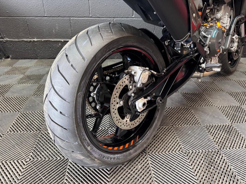 KTM 790 DUKE