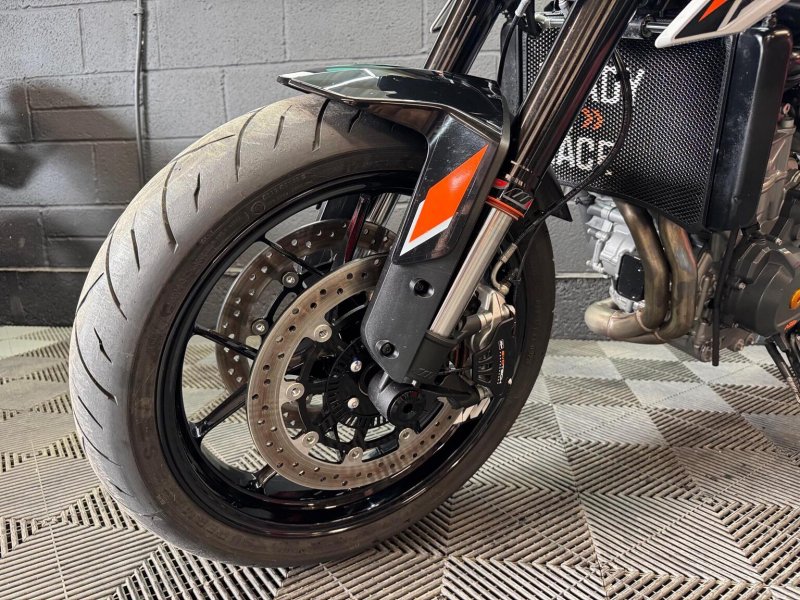 KTM 790 DUKE
