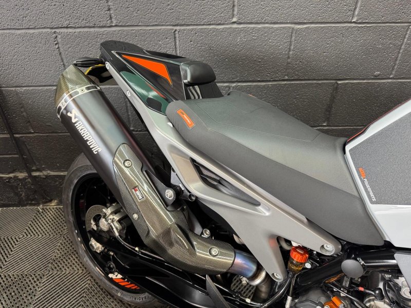 KTM 790 DUKE