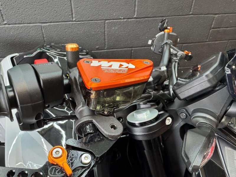 KTM 790 DUKE