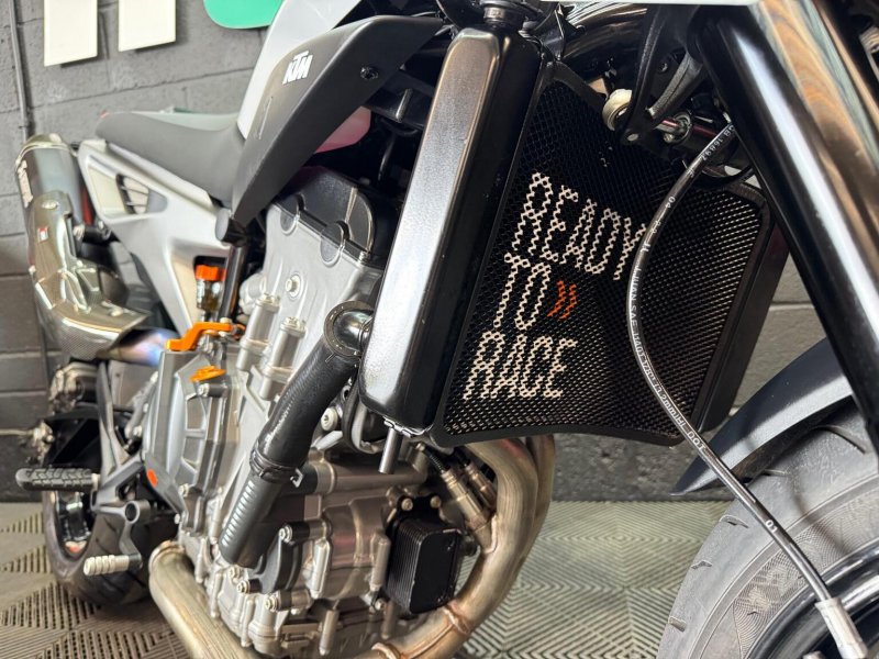 KTM 790 DUKE