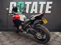 DUCATI MULTISTRADA V4