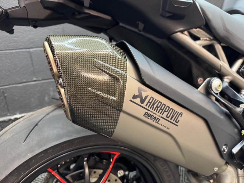 DUCATI MULTISTRADA V4