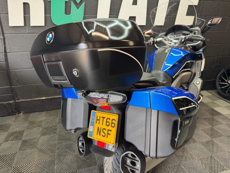 BMW K1600GT