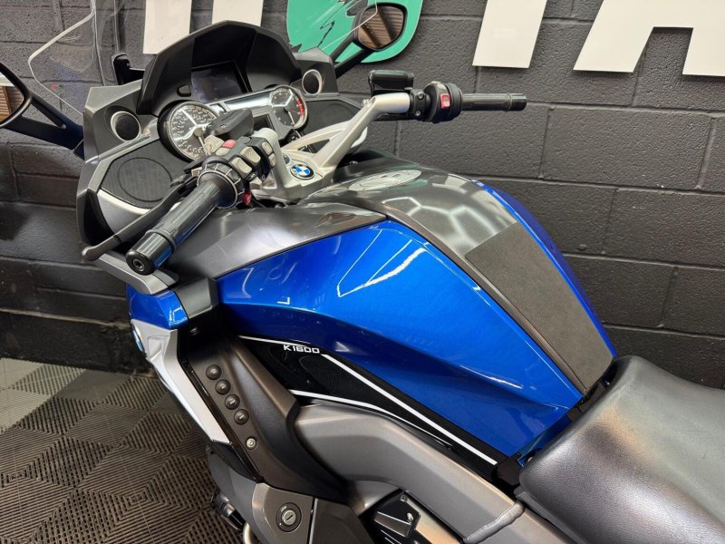 BMW K1600GT