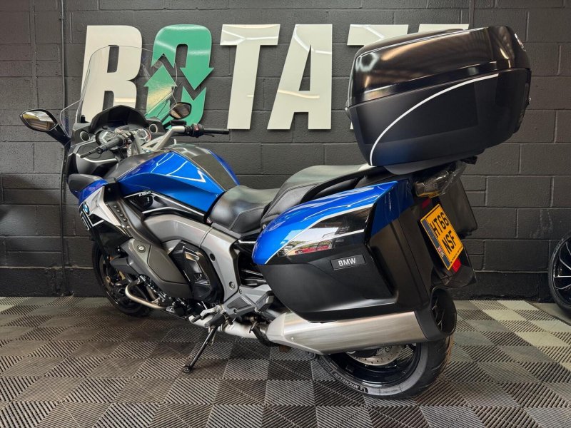 BMW K1600GT